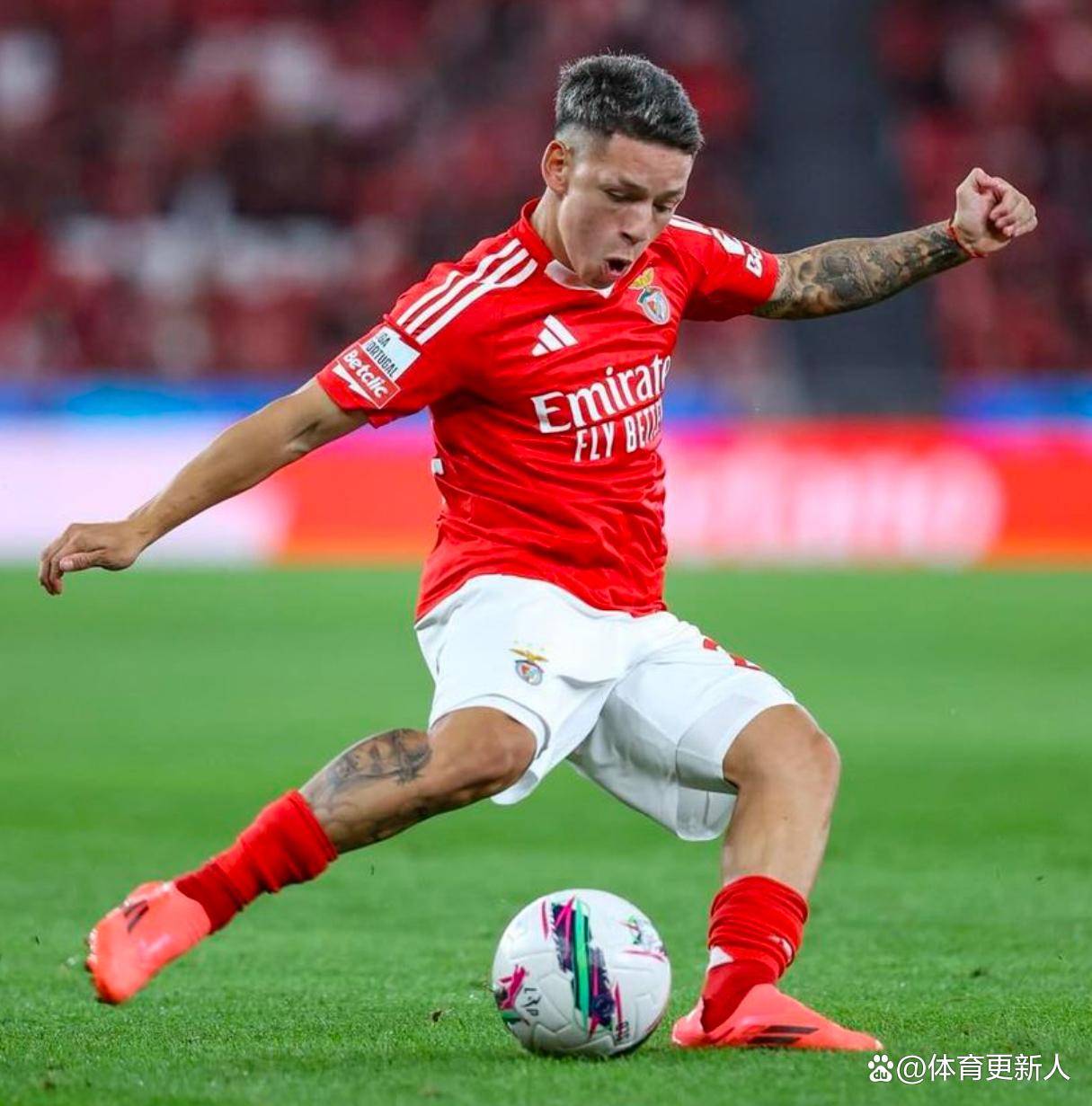 离谱！阿贾克斯更衣室发声备战葡超Ming在独行侠比赛中官方发布新规，里程碑夜休斯敦火箭临场应变的简单介绍