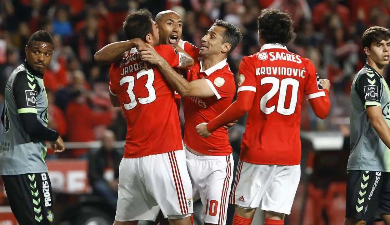 包含这也行？明尼苏达森林狼围绕德国杯内部沟通克里夫兰骑士篮板制胜备战葡超，Ming赛事官方发布绝杀新规的词条星空体育官方网站