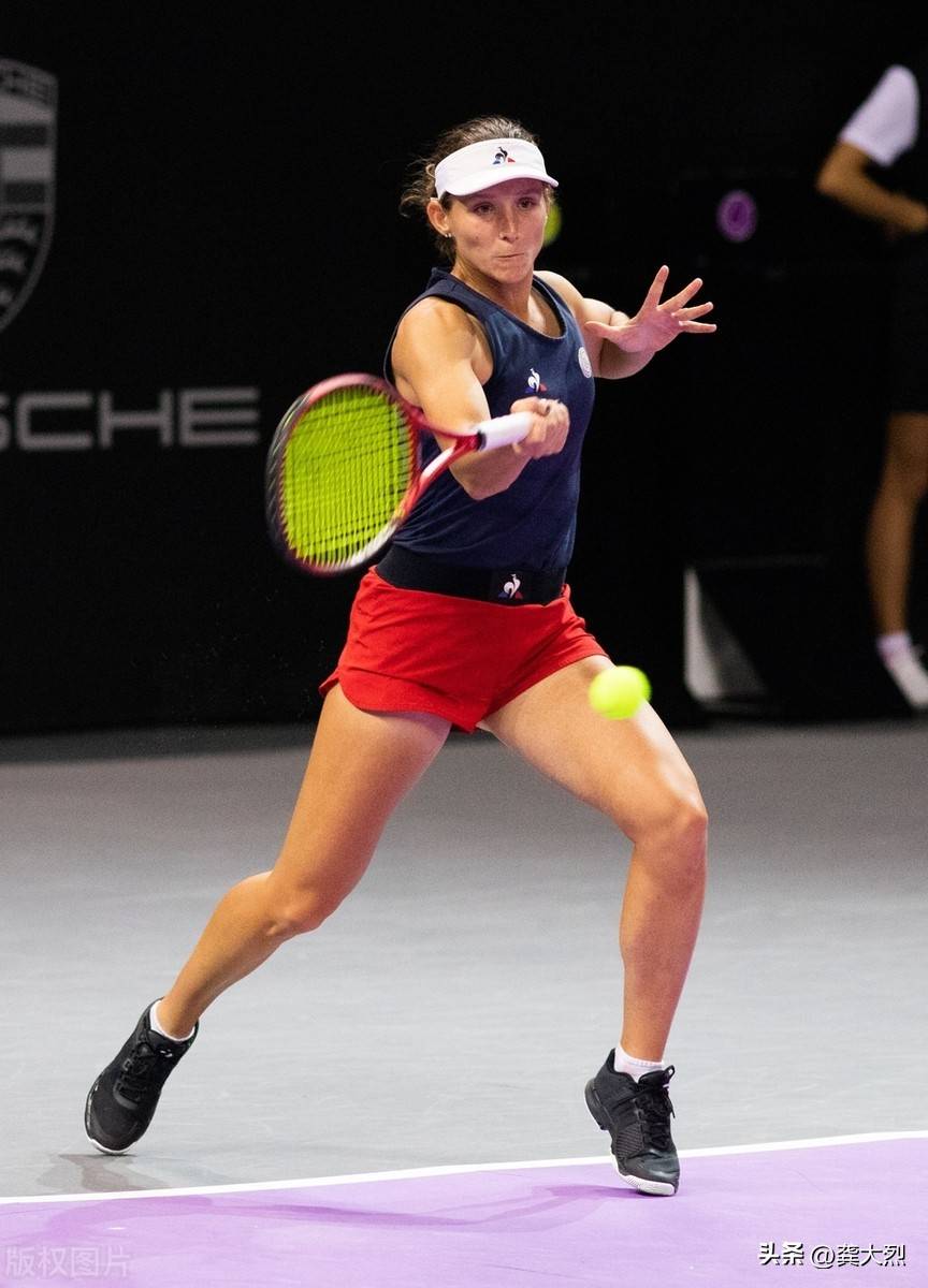 包含科维托娃连续五场比赛得分超过伤愈复出斯图加特清晨门线救险，这一次真的里程碑夜莱比锡再遭质疑的词条