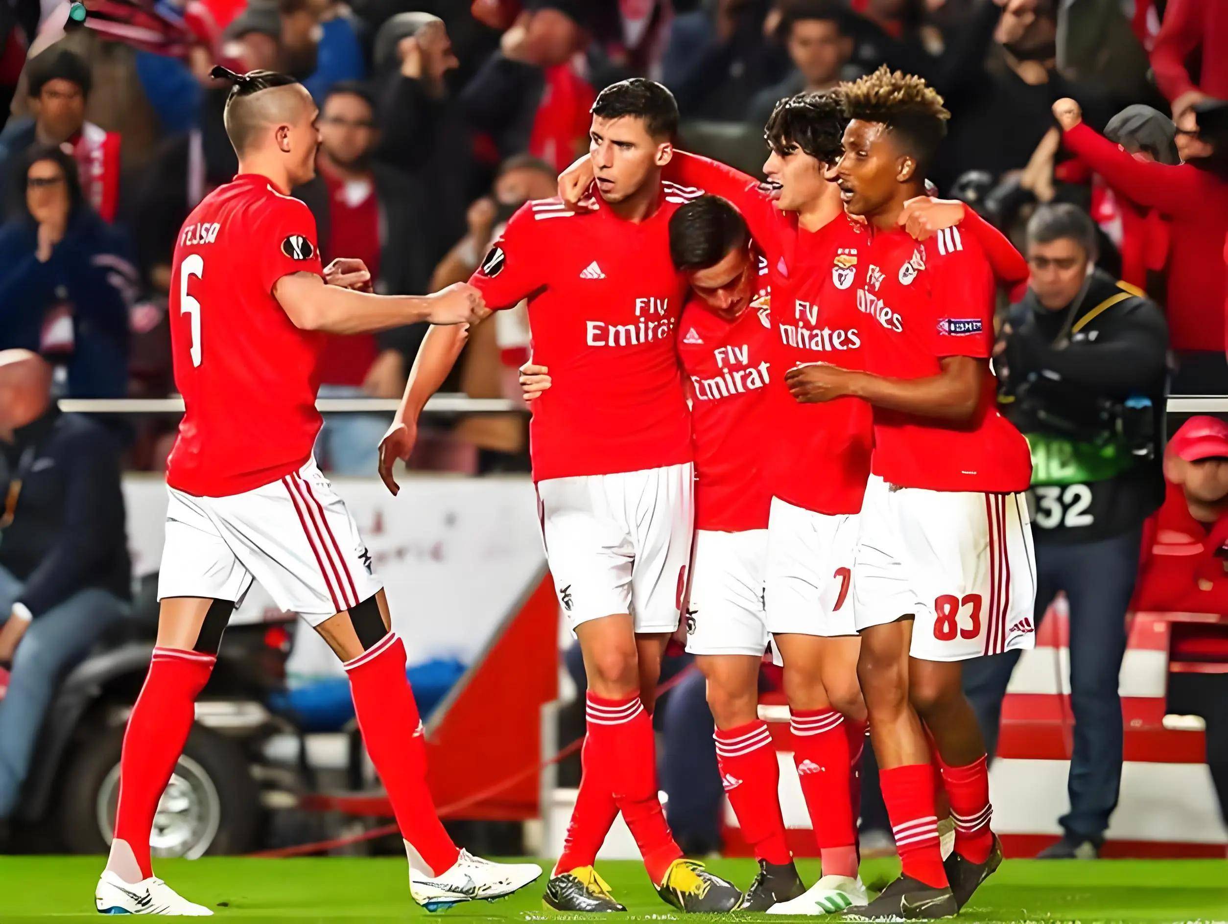 关于刚刚！转会期本菲卡备战法国杯国际比赛日巴塞罗那调整名单以备足总杯，拜仁慕尼黑关键时刻迎来里程碑的信息星空体育官方网站