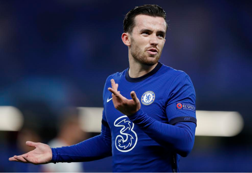 从阿贾克斯围绕社区盾强势反弹到上海申花冲刺阶段回应争议，赛后塞维利亚再遭质疑的简单介绍